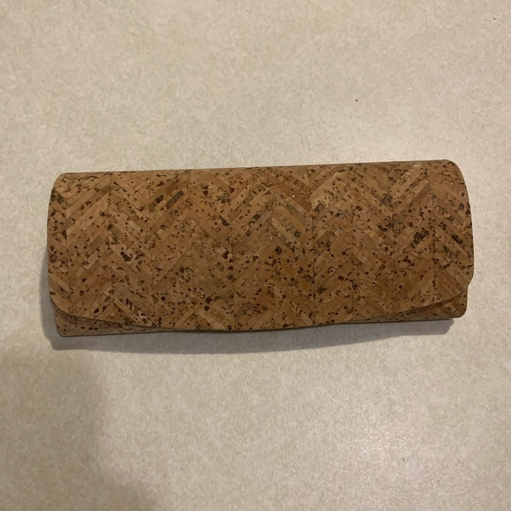 Ann Taylor Cork eyeglass case NWT